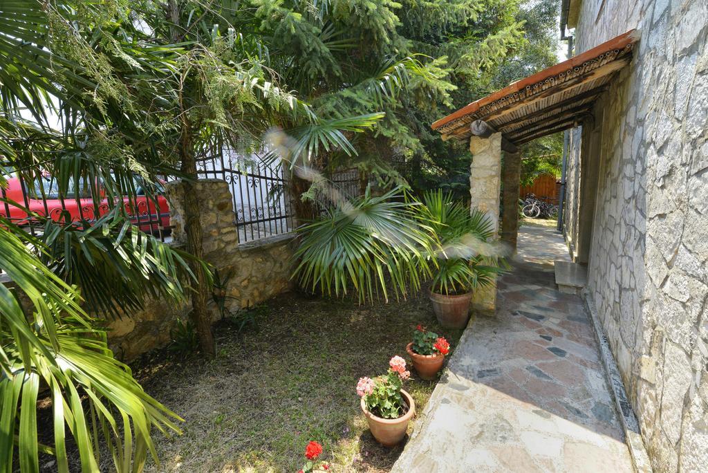 Villa Funtana Exterior foto