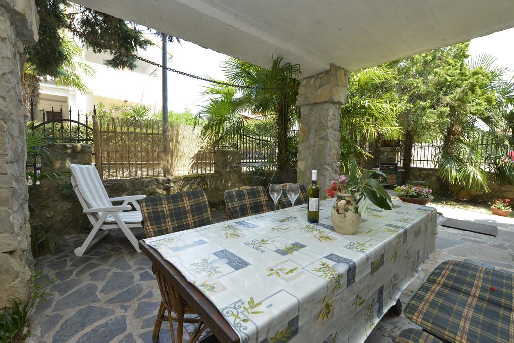 Villa Funtana Exterior foto